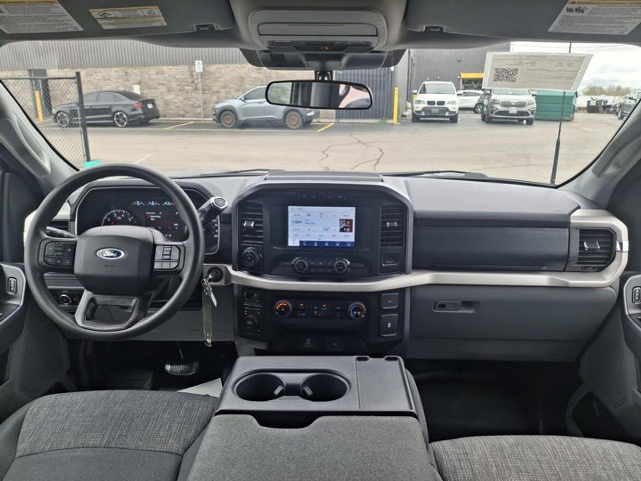 2021 Ford F-150 XLT Crew 4X4 | XTR | Tow Pkg | SYNC 4 | Reverse Camera | Heated Seats | and Much More ! Photo
