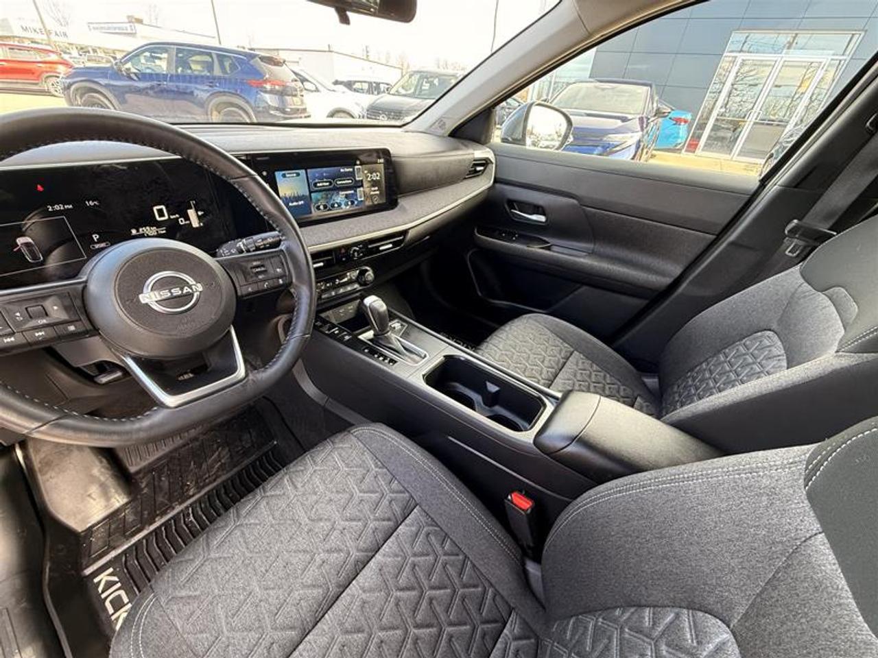 2025 Nissan Kicks SV FWD Photo