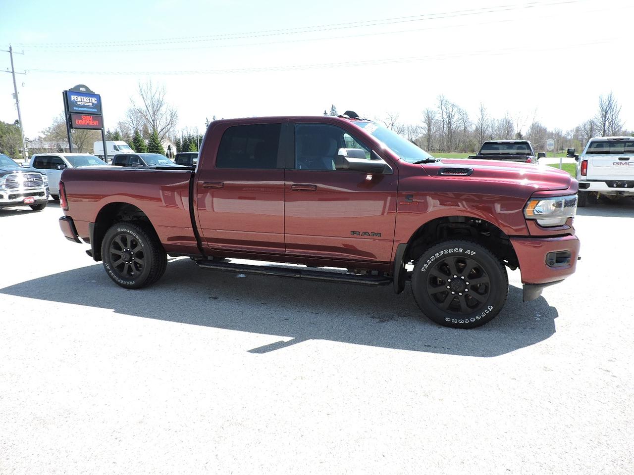 2022 RAM 2500 Big Horn Diesel 4X4 1 Owner Only 52000 KMS Photo2