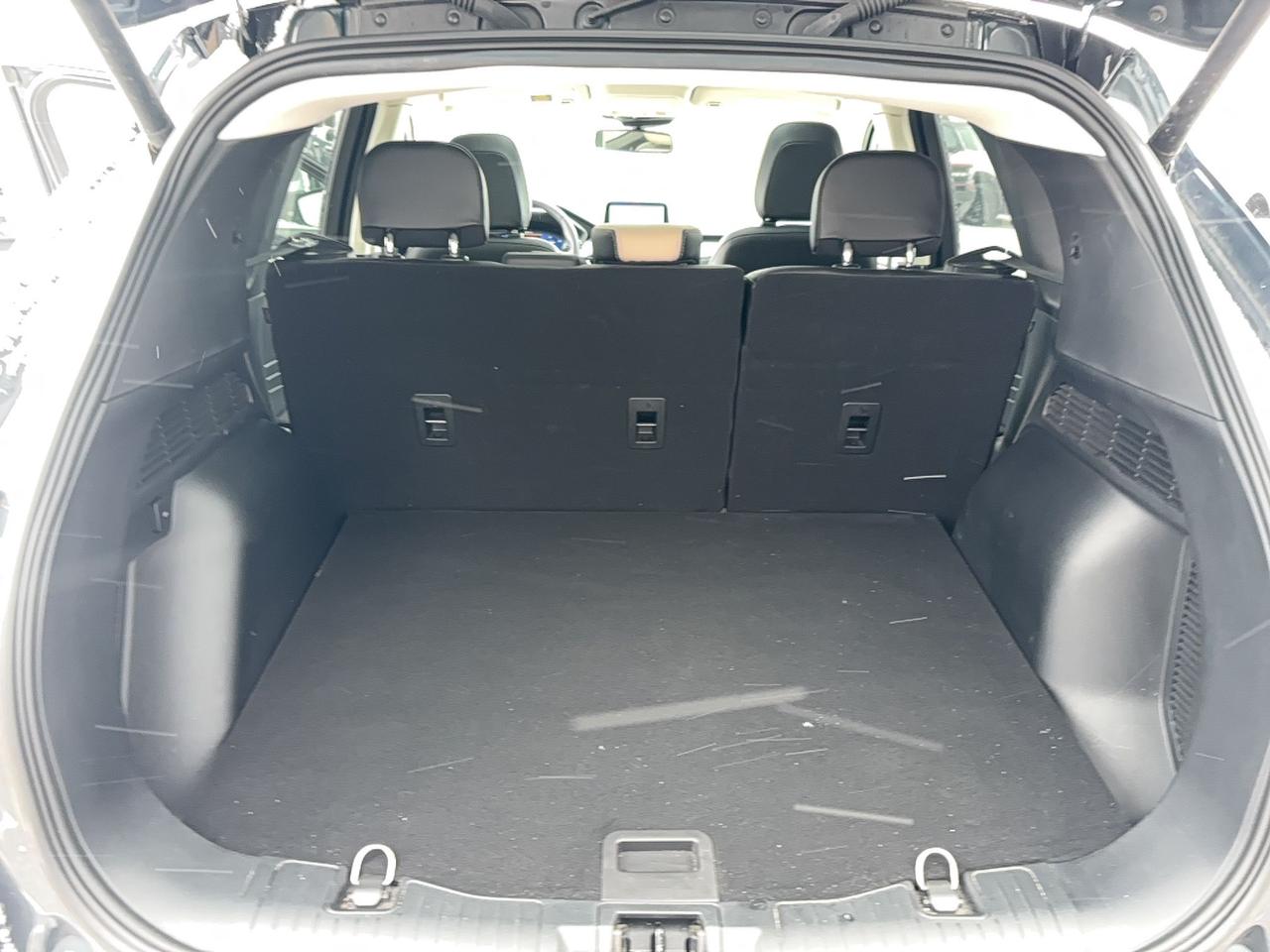 2022 Ford Escape LOCAL TRADE! LOADED TITANIUM HYBRID! LOW KM'S! Photo