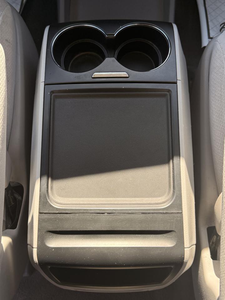 2017 Toyota Sienna LE  * 8 PASSENGER* Photo