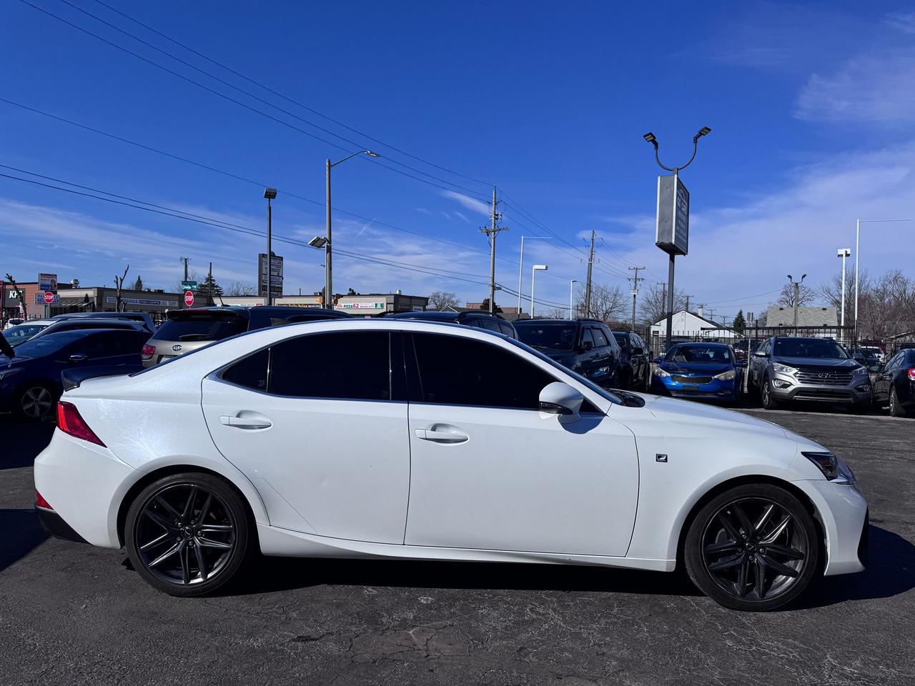 2017 Lexus IS 300 IS 300 F SPORT | NO ACCIDENTS | CERTIFIED Photo3