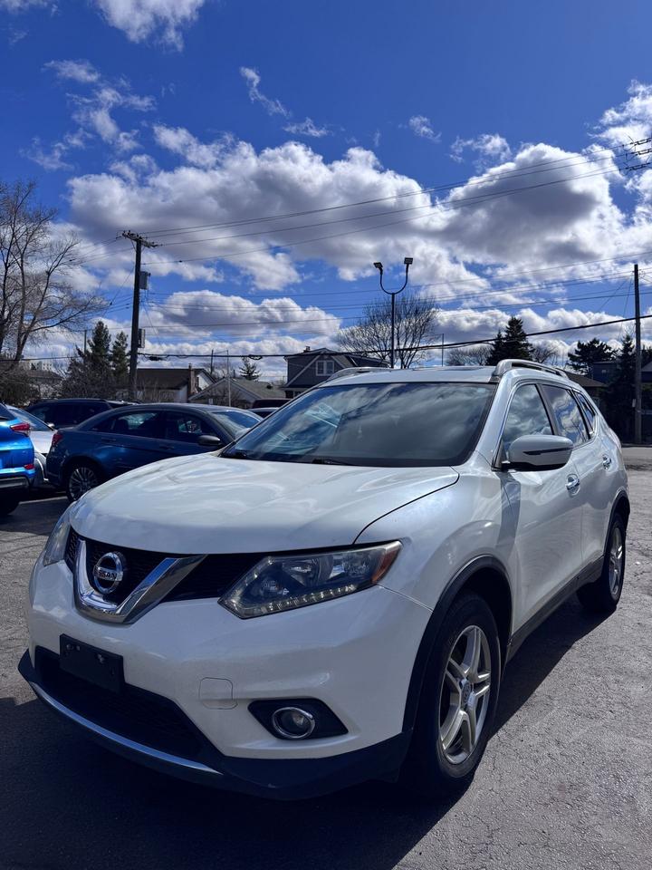 Used 2016 Nissan Rogue SV for sale in Hamilton, ON