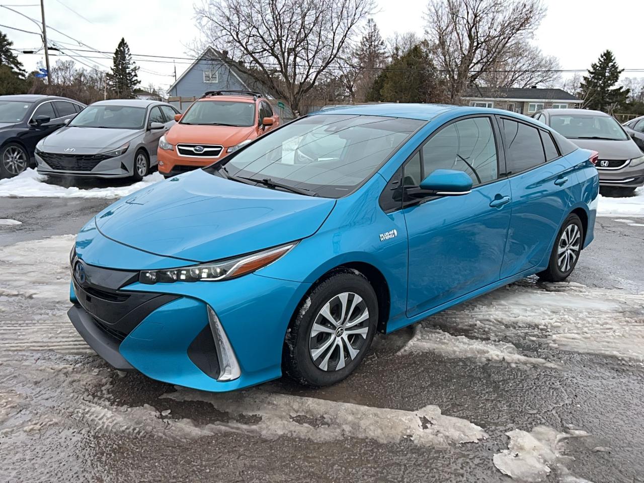 2020 Toyota Prius Prime Le Photo