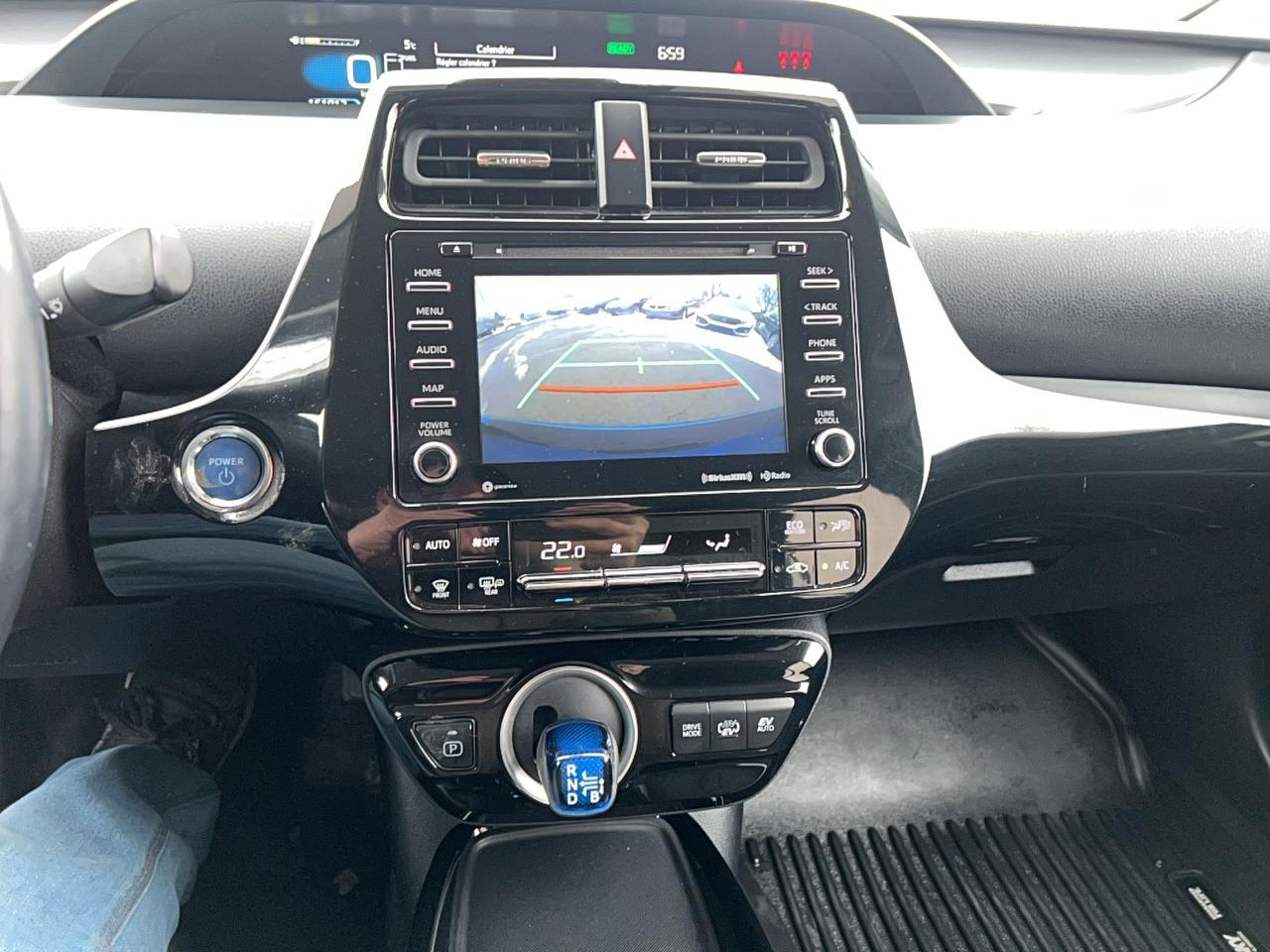 2020 Toyota Prius Prime Le Photo