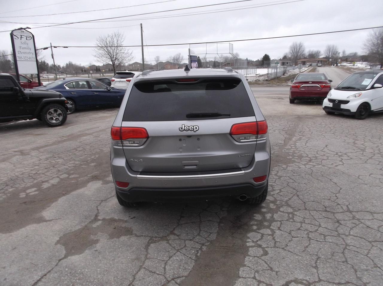 2017 Jeep Grand Cherokee Limited Photo