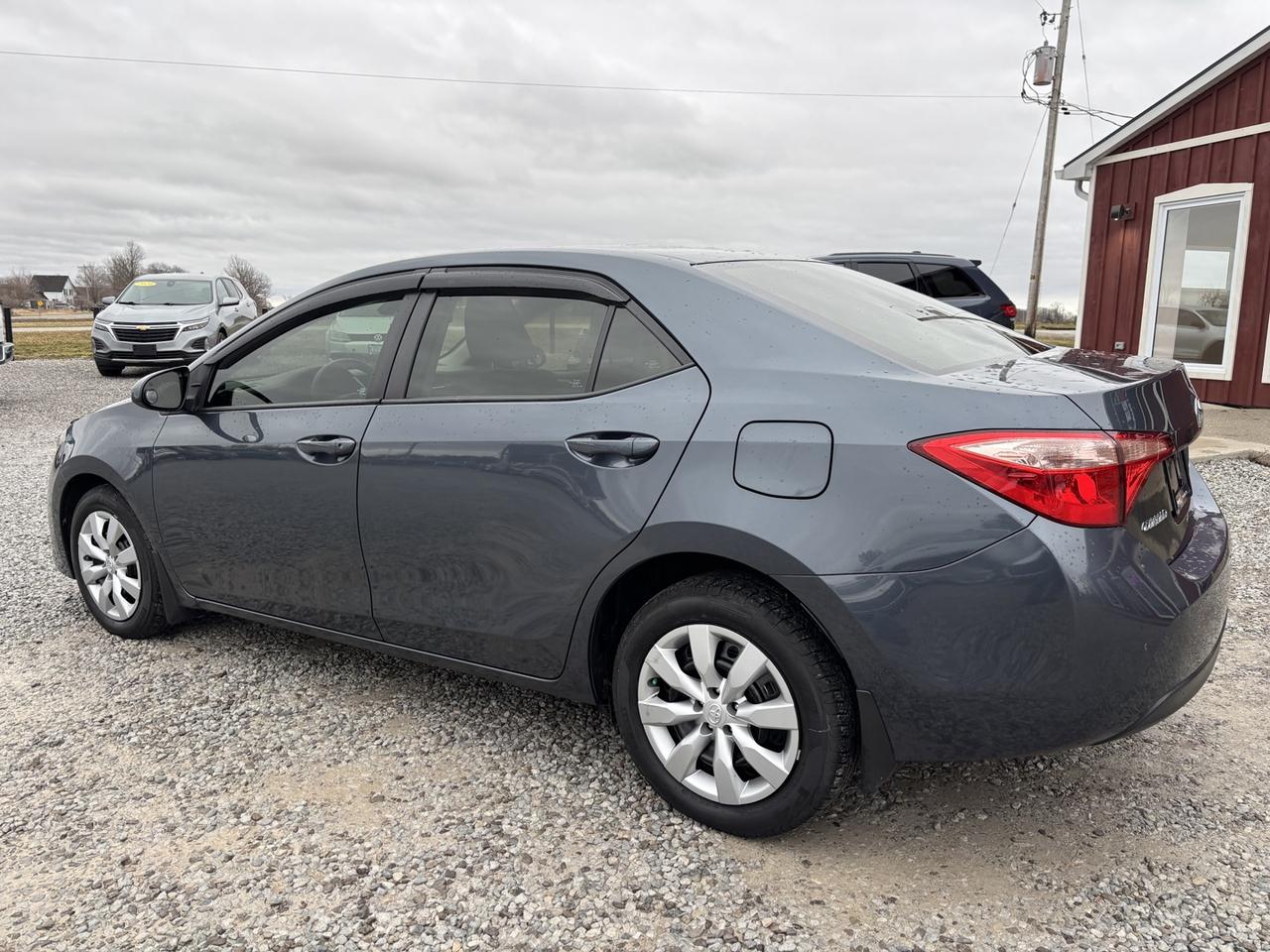 2017 Toyota Corolla L CVT Photo2