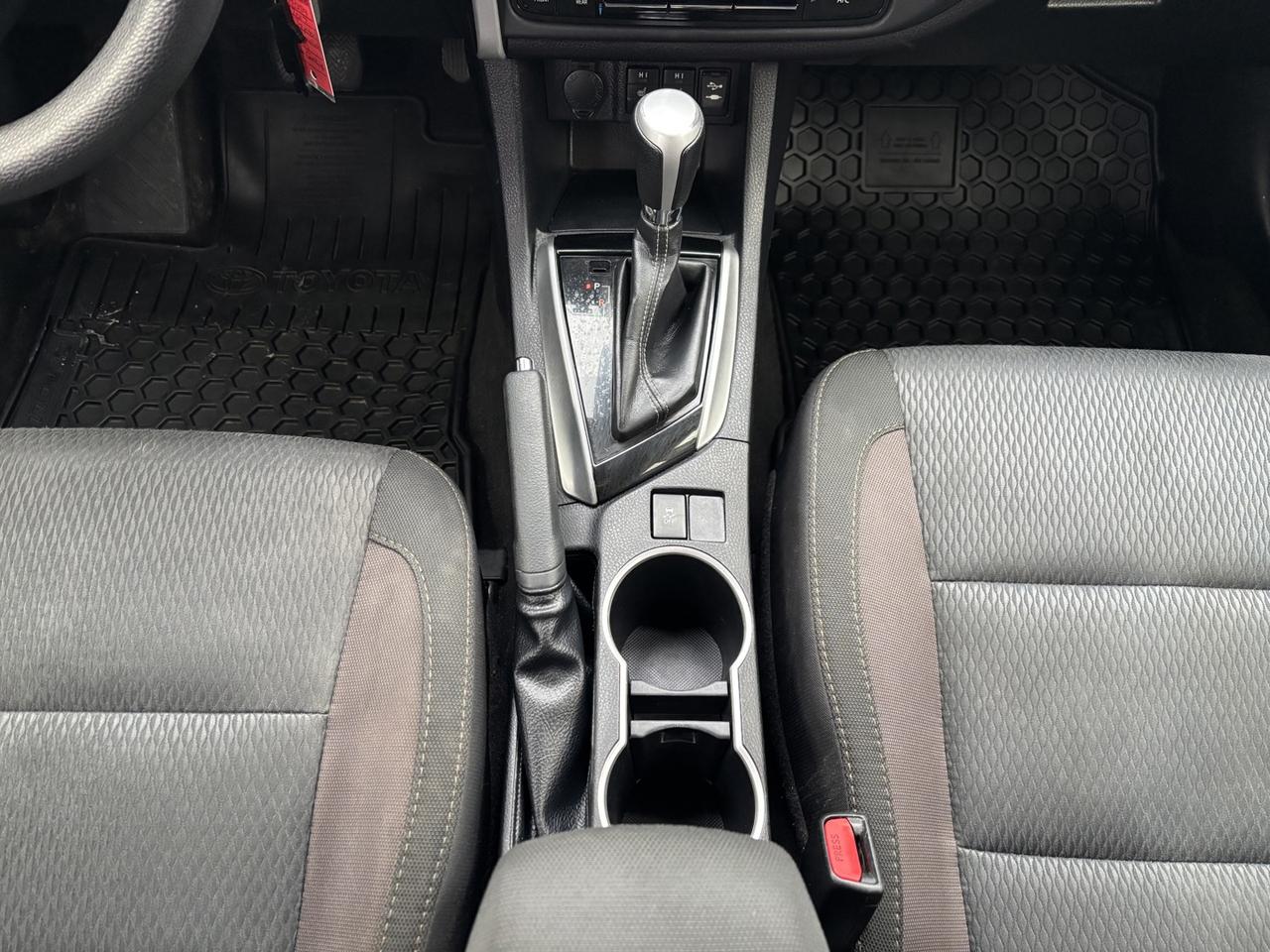 2017 Toyota Corolla L CVT Photo