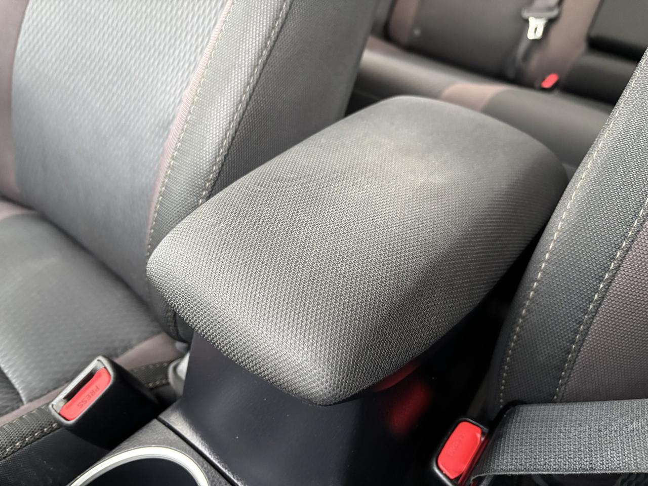 2017 Toyota Corolla L CVT Photo