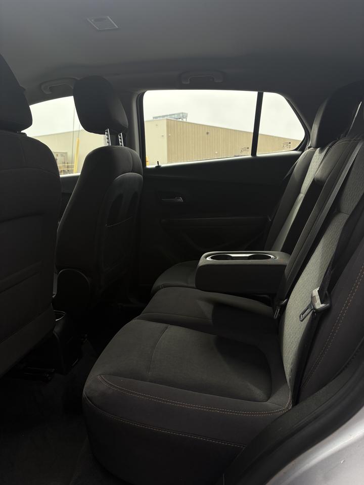 2019 Chevrolet Trax LS Photo