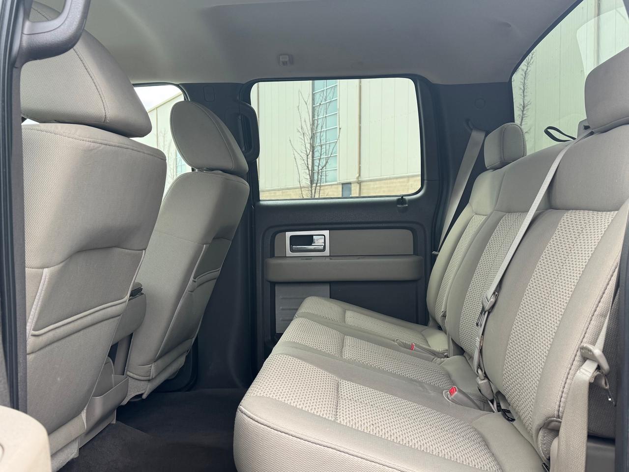 2009 Ford F-150 XLT **ONE OWNER**CLEAN CARFAX** Photo