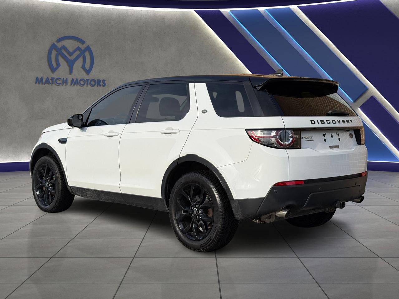 2016 Land Rover Discovery Sport HSE 4WD Photo