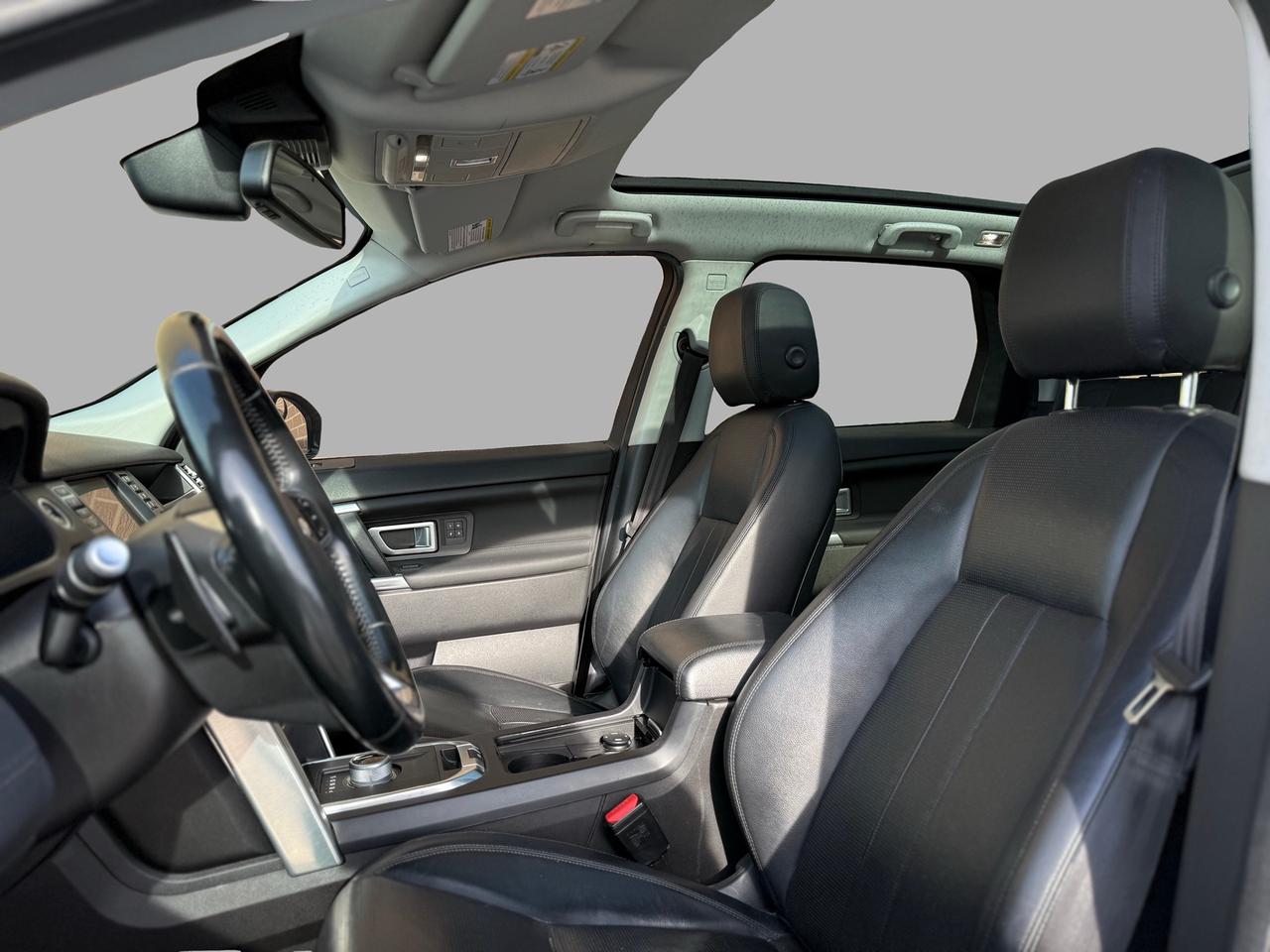 2016 Land Rover Discovery Sport HSE 4WD Photo