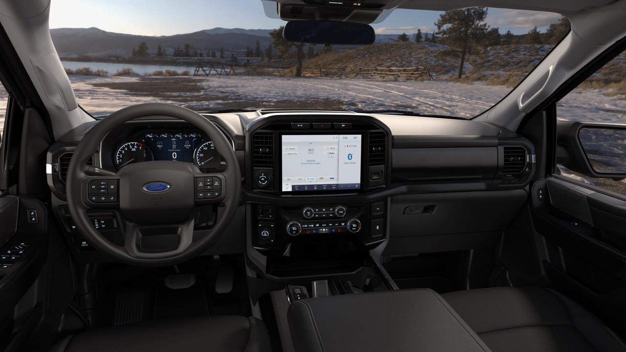 2021 Ford F-150 XLT 4WD SuperCrew 5.5' Box Photo