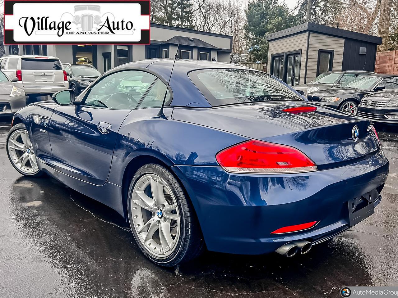 2010 BMW Z4 2dr Roadster sDrive30i Photo4