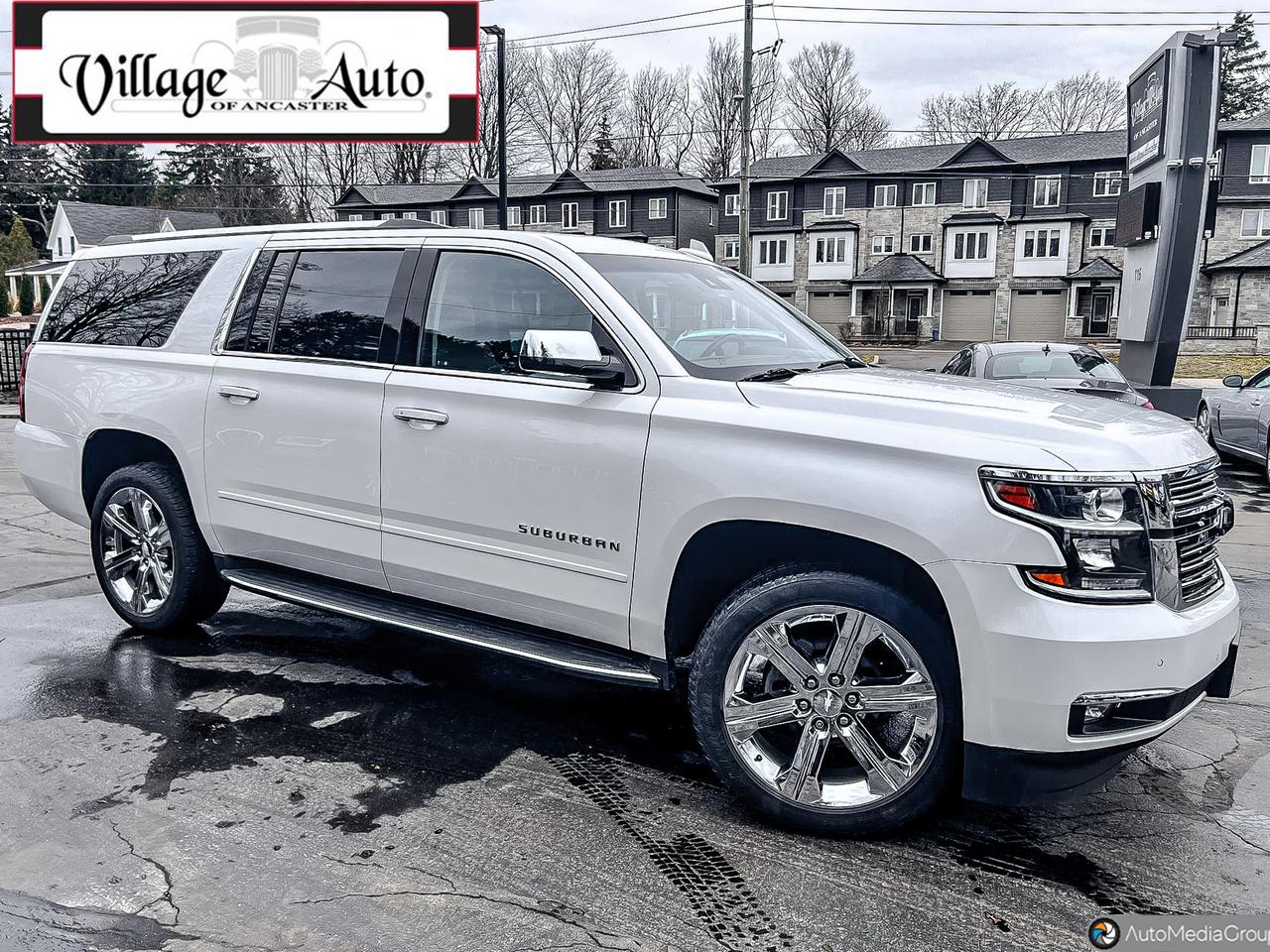 2019 Chevrolet Suburban 4WD 4dr 1500 Premier - Photo #2