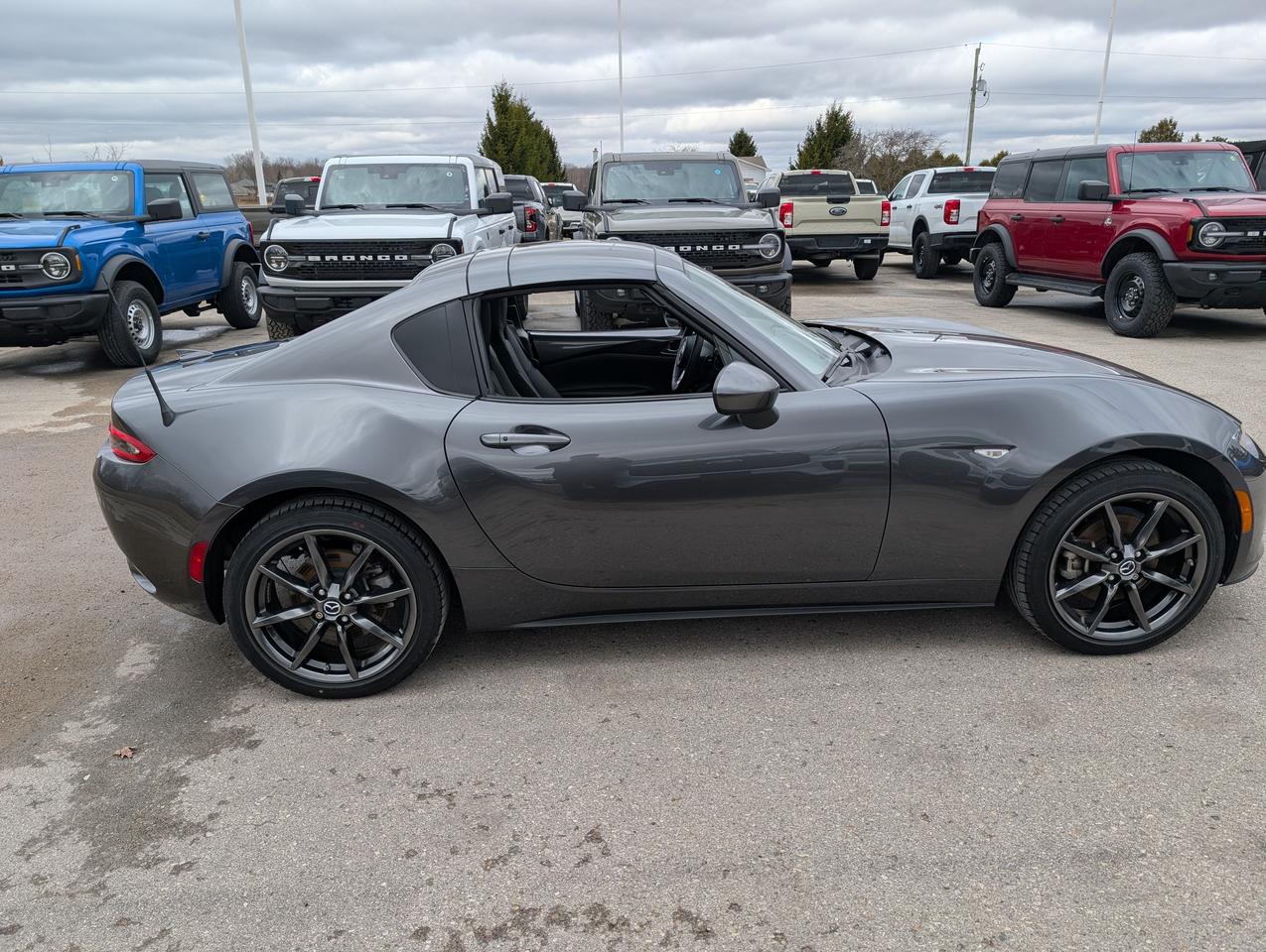 2019 Mazda Miata MX-5 Grand Touring Photo3