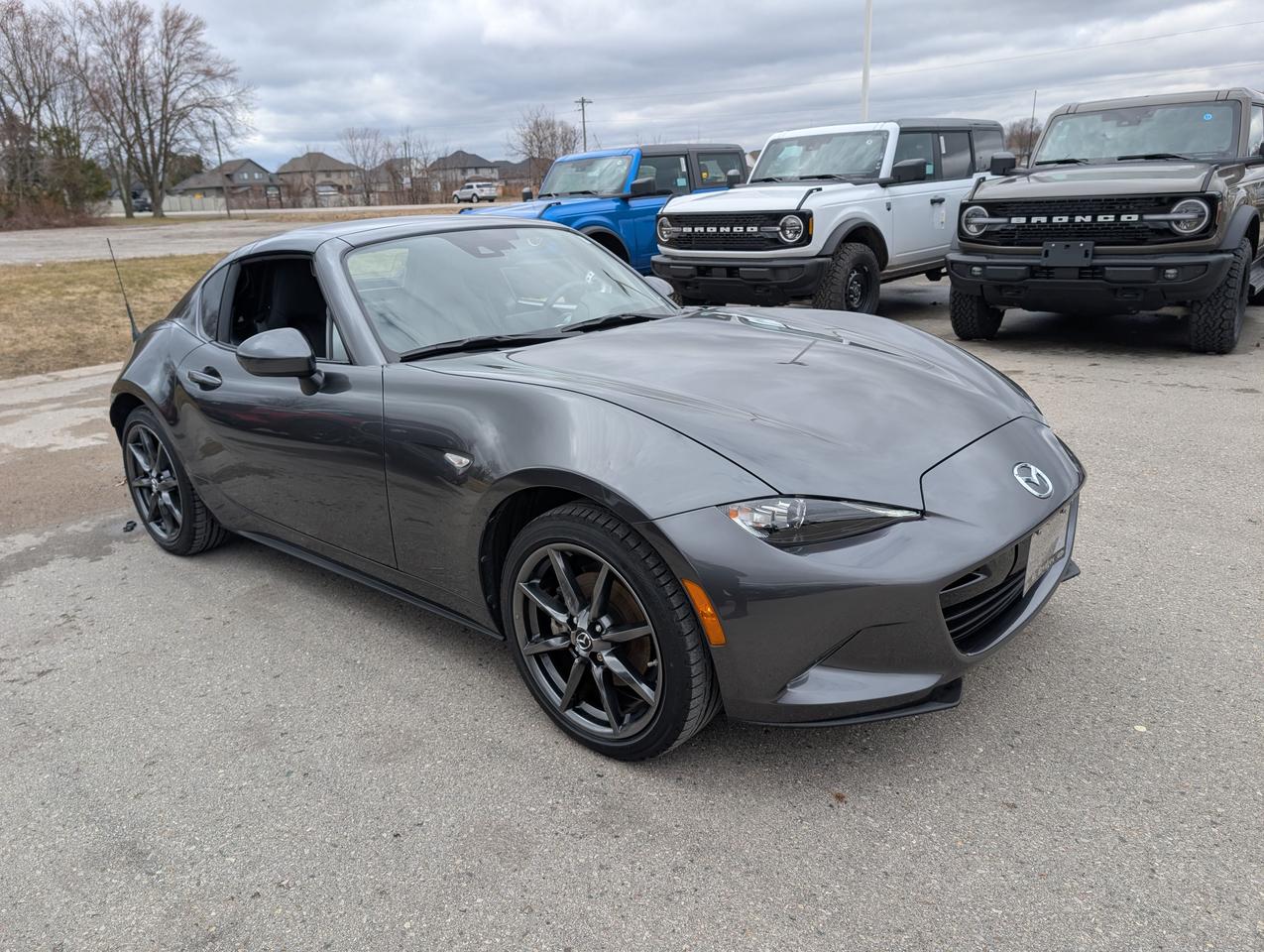 2019 Mazda Miata MX-5 Grand Touring Photo2