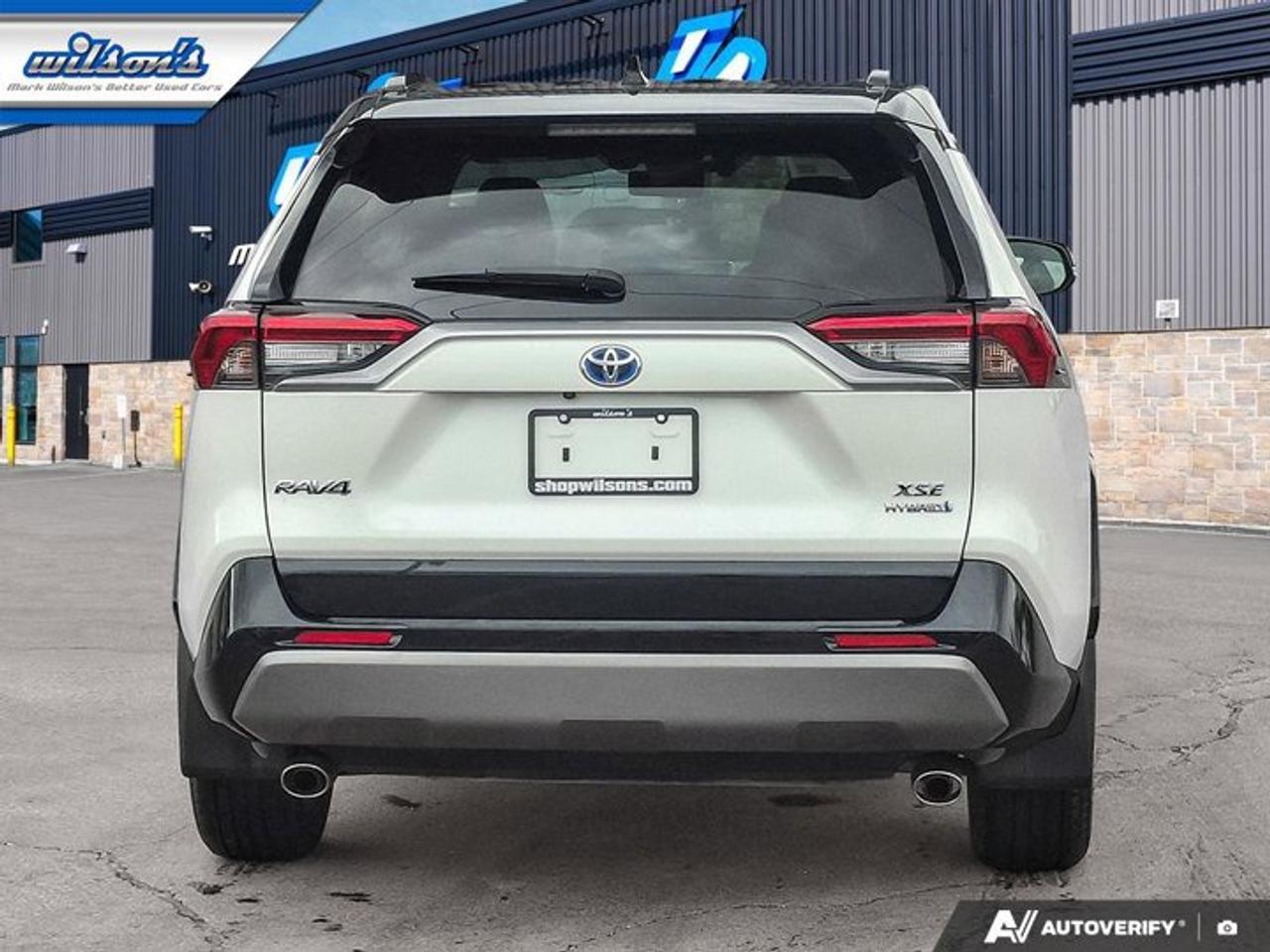 2019 Toyota RAV4 Hybrid XSE | Leatherette | Sunroof | Heated Wheel + Seats | Power Liftgate | Bluetooth | and More ! Photo3
