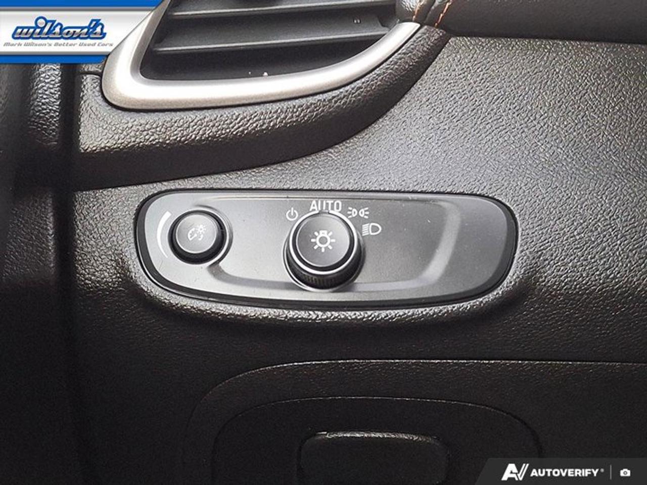 2019 Chevrolet Trax LT AWD | Alloys | Reverse Camera | Power Windows and Locks | Bluetooth |  and Much More ! Photo