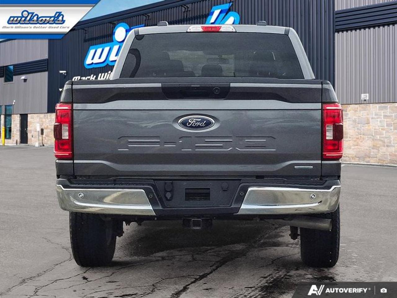 2022 Ford F-150 XLT Crew 4X4 | 3.5L | Nav | Bucket Seats | Tailgate Step | Tow Pkg | Remote Start | and More ! Photo