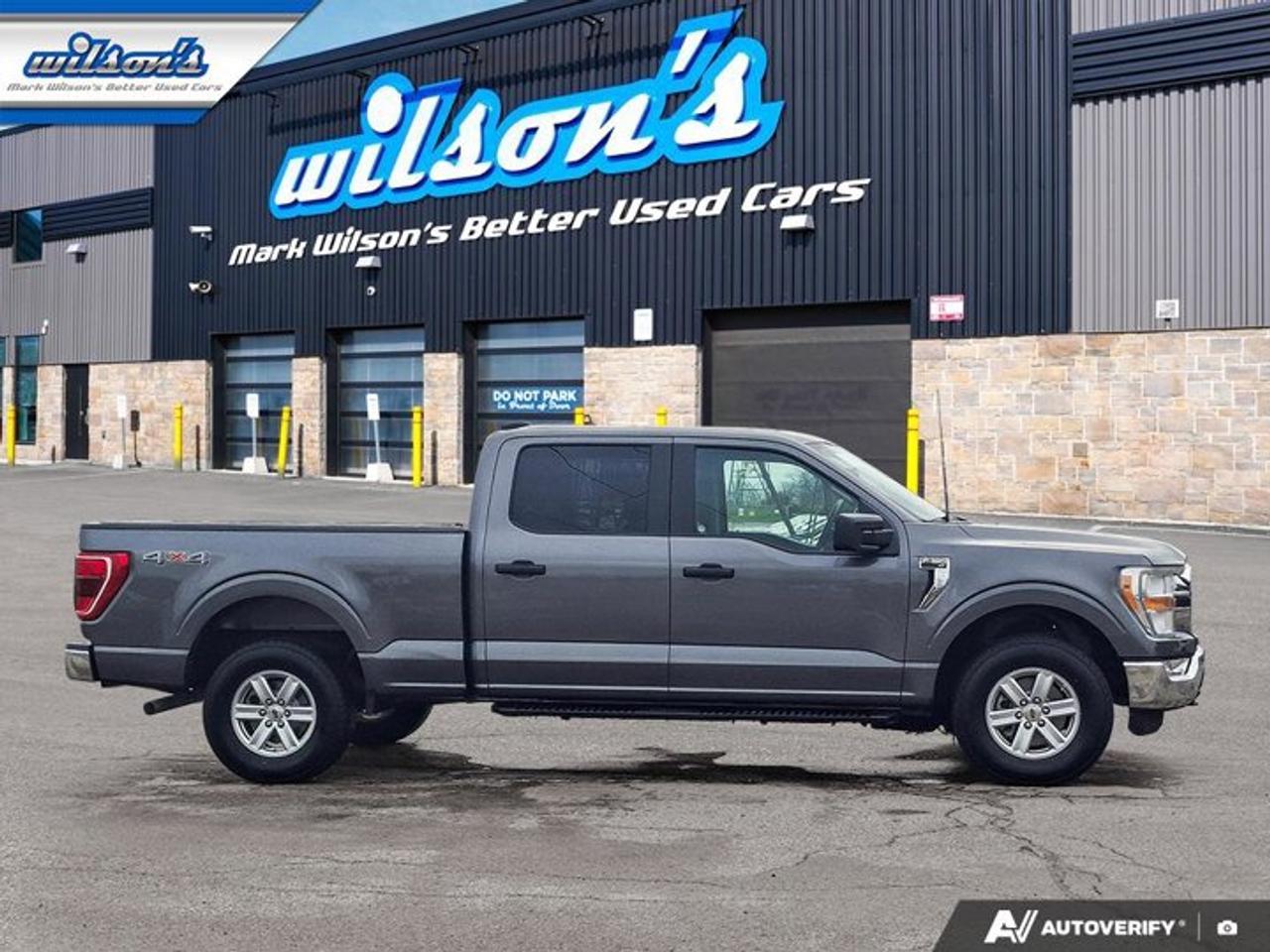 2022 Ford F-150 XLT Crew 4X4 | 3.5L | Nav | Bucket Seats | Tailgate Step | Tow Pkg | Remote Start | and More ! Photo