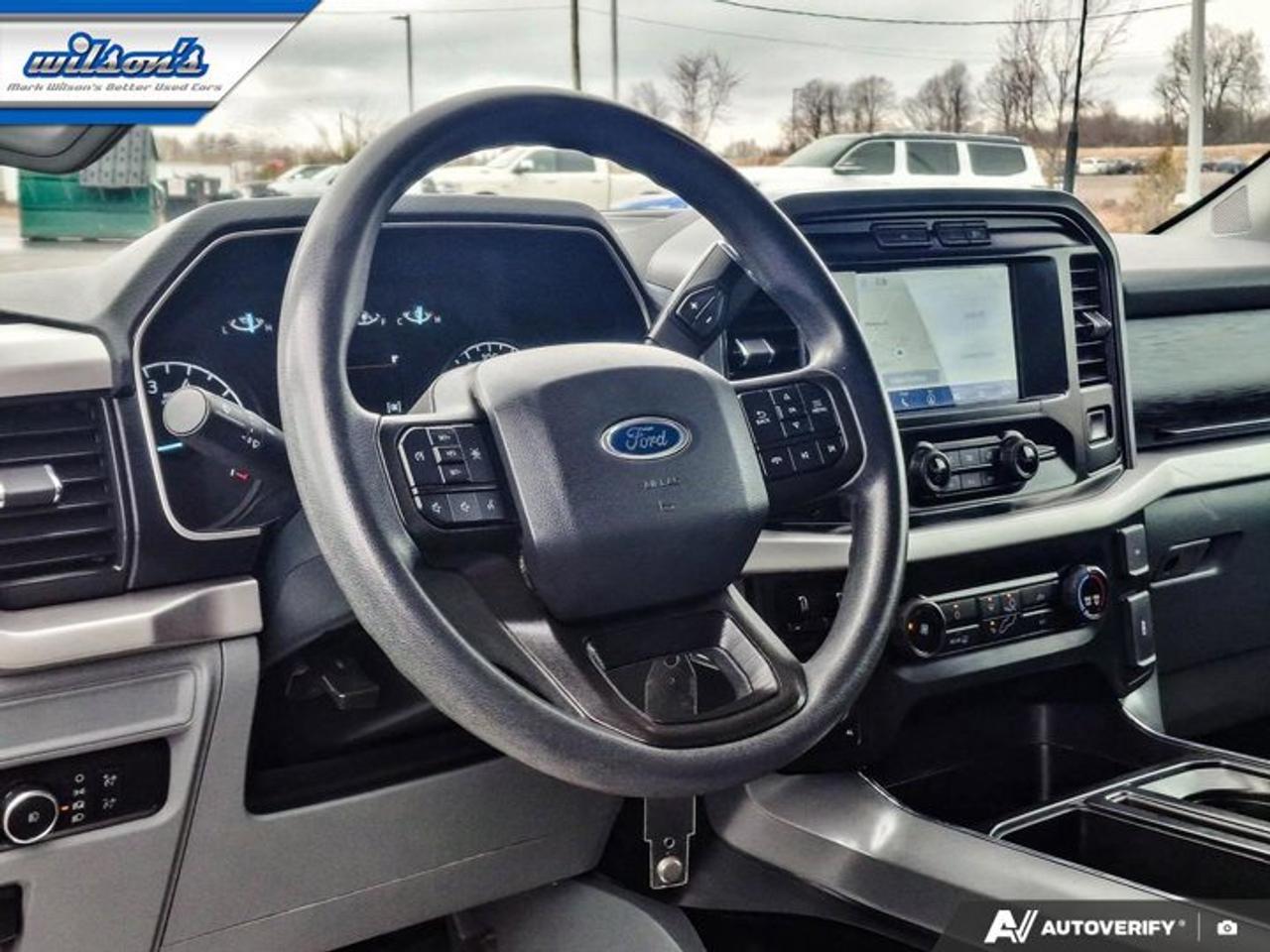 2022 Ford F-150 XLT Crew 4X4 | 3.5L | Nav | Bucket Seats | Tailgate Step | Tow Pkg | Remote Start | and More ! Photo