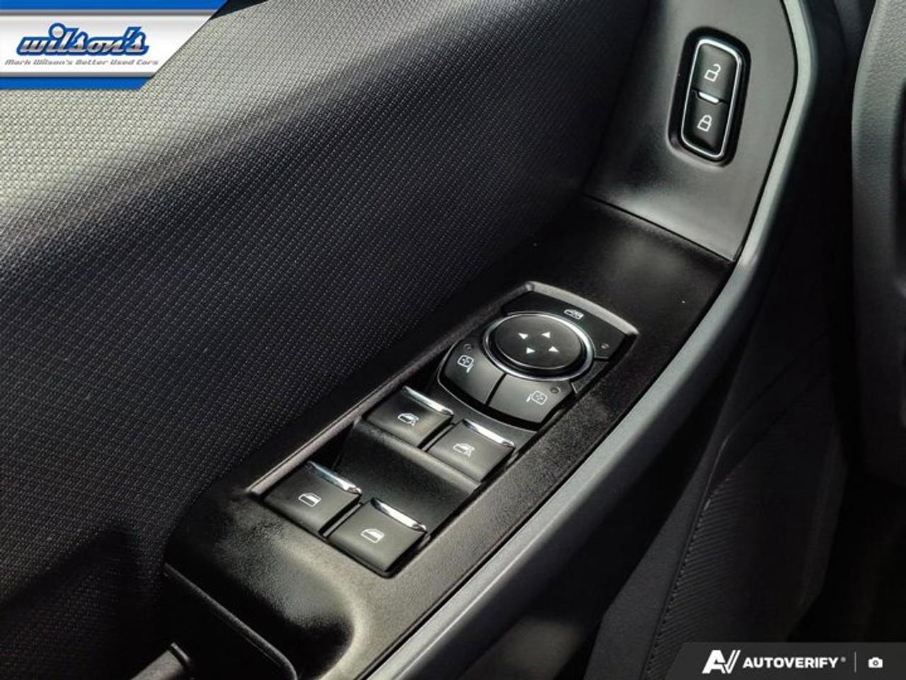 2022 Ford F-150 XLT Crew 4X4 | 3.5L | Nav | Bucket Seats | Tailgate Step | Tow Pkg | Remote Start | and More ! Photo