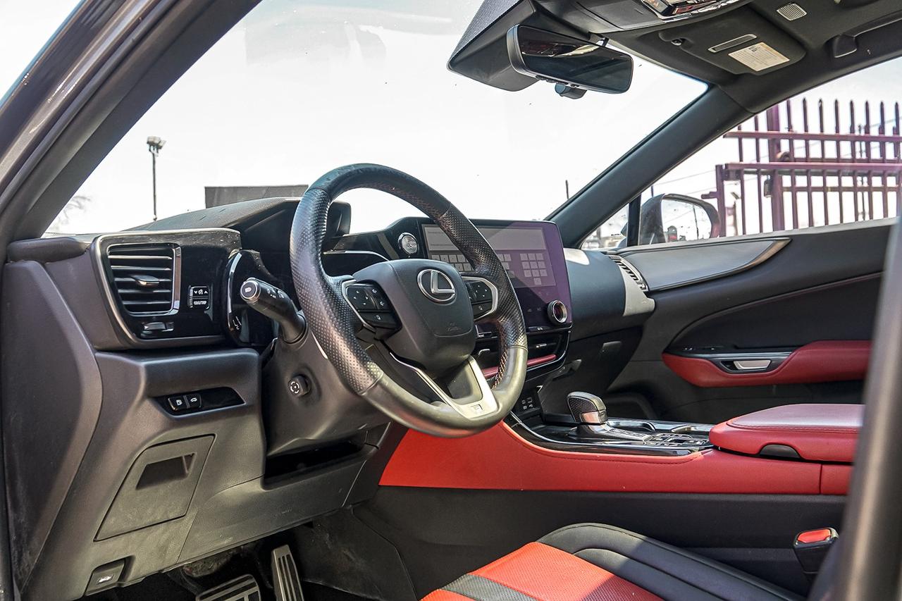 2023 Lexus NX NX 350 AWD F-SPORT|BSM|COOLED SEATS|ROOF|RED INT Photo