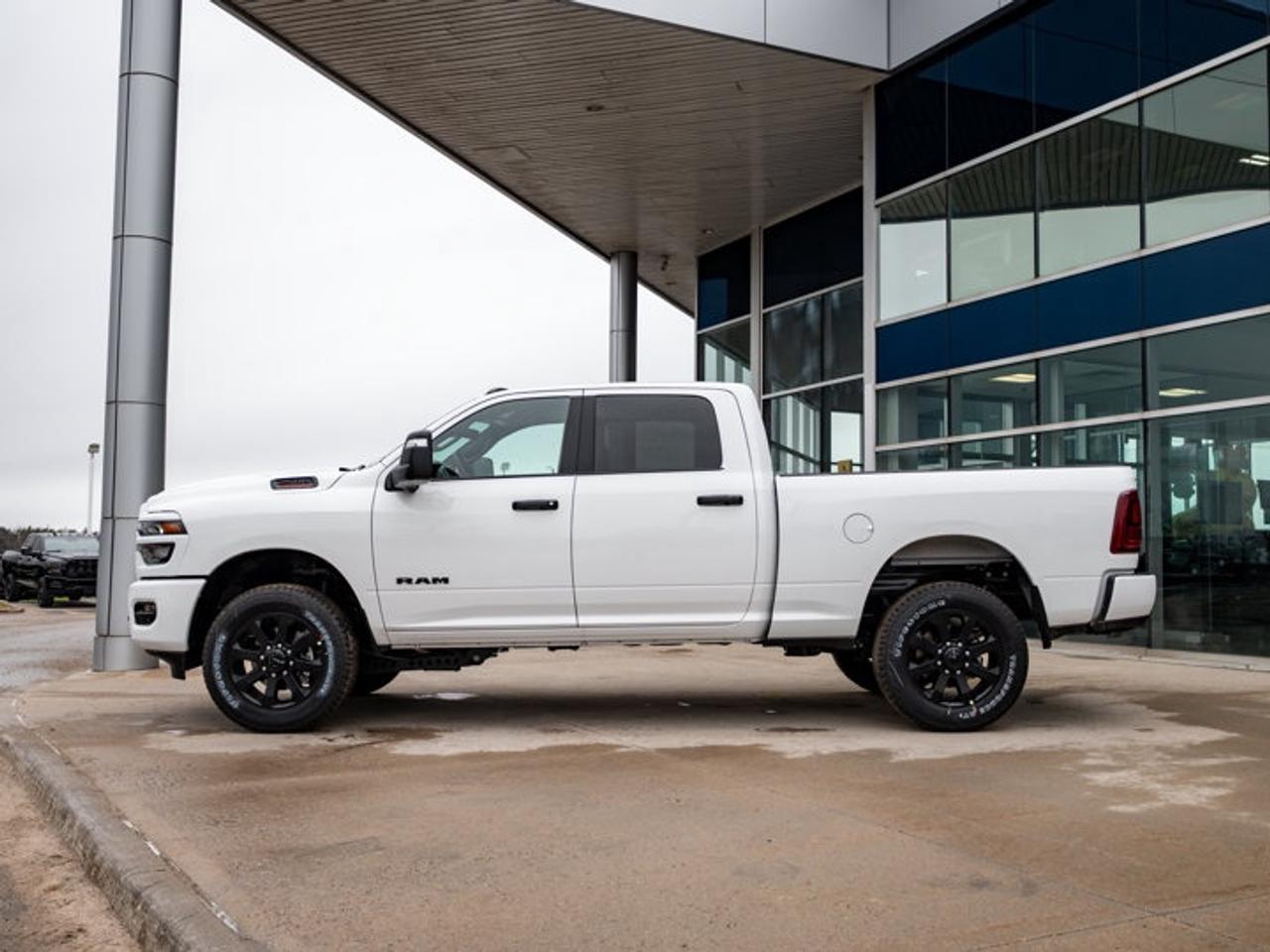 2026 RAM 2500 Big Horn Photo4