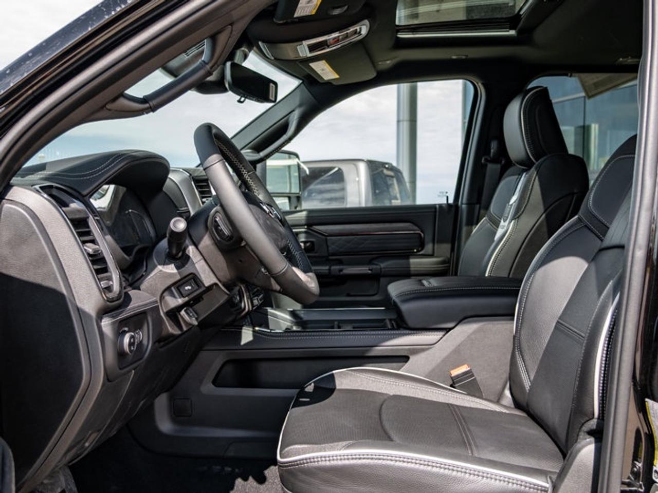 2026 RAM 3500 Limited Photo