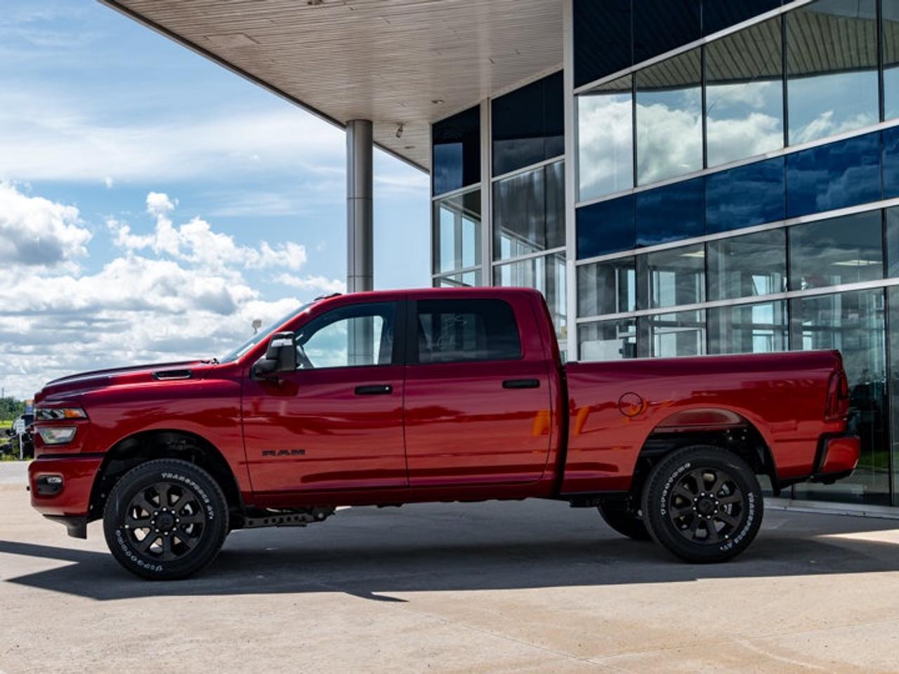 2026 RAM 2500 Big Horn Photo4