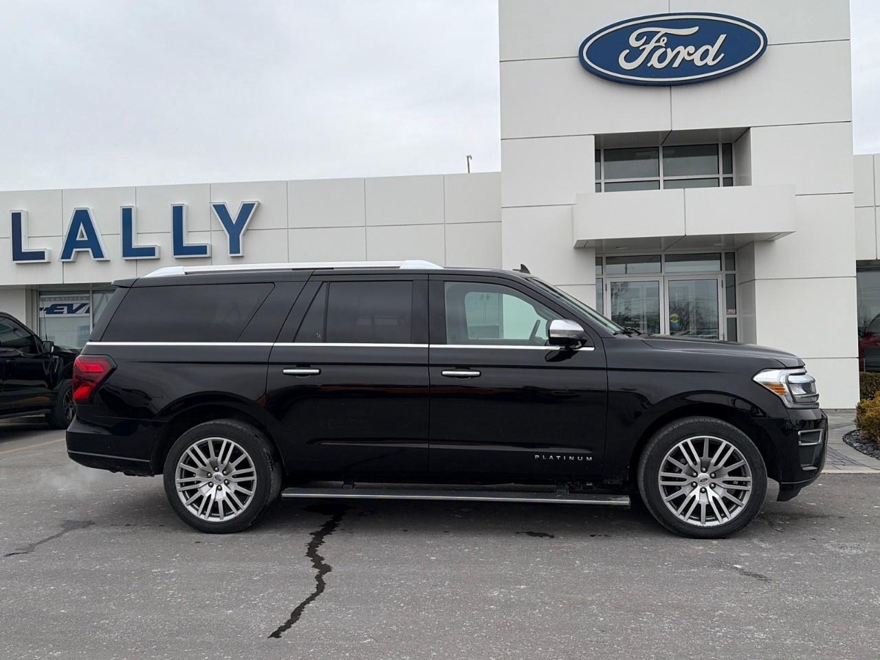 2023 Ford Expedition Platinum Max 4X4 Photo