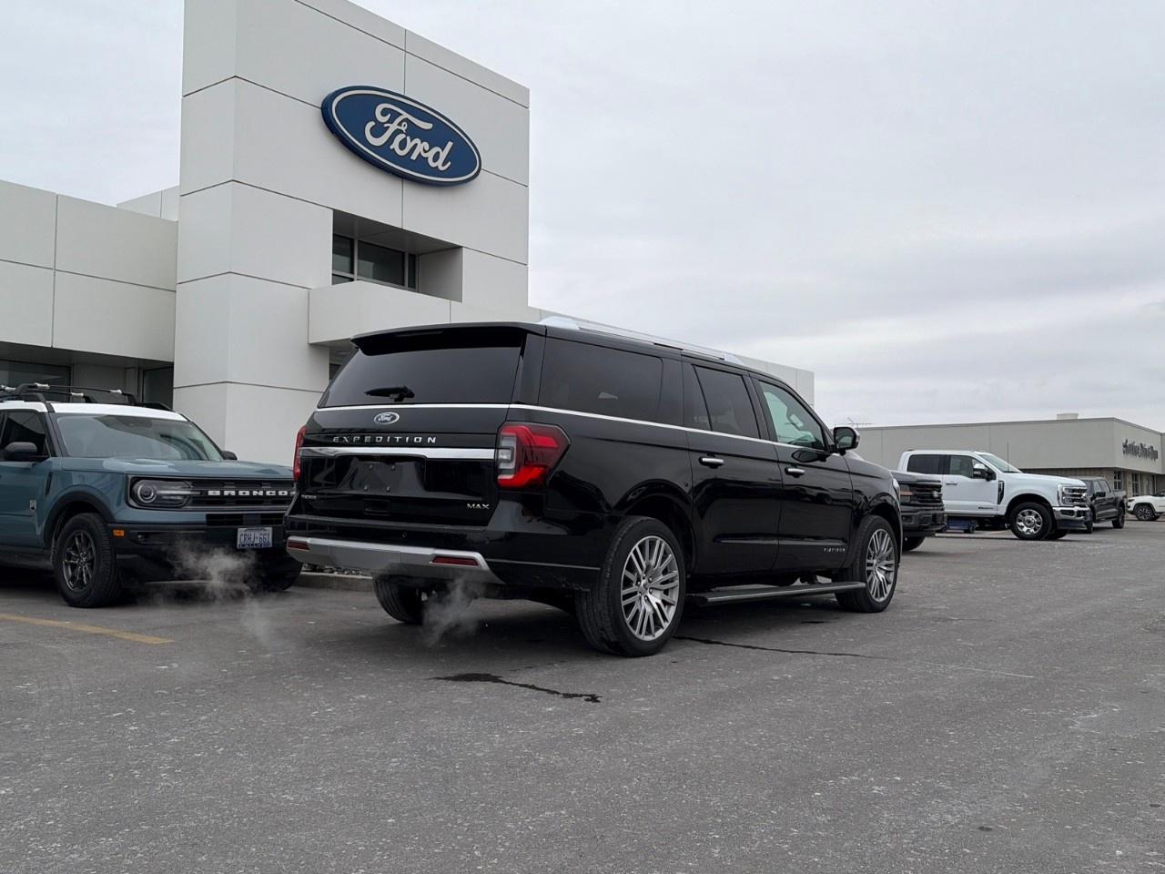 2023 Ford Expedition Platinum Max 4X4 Photo2