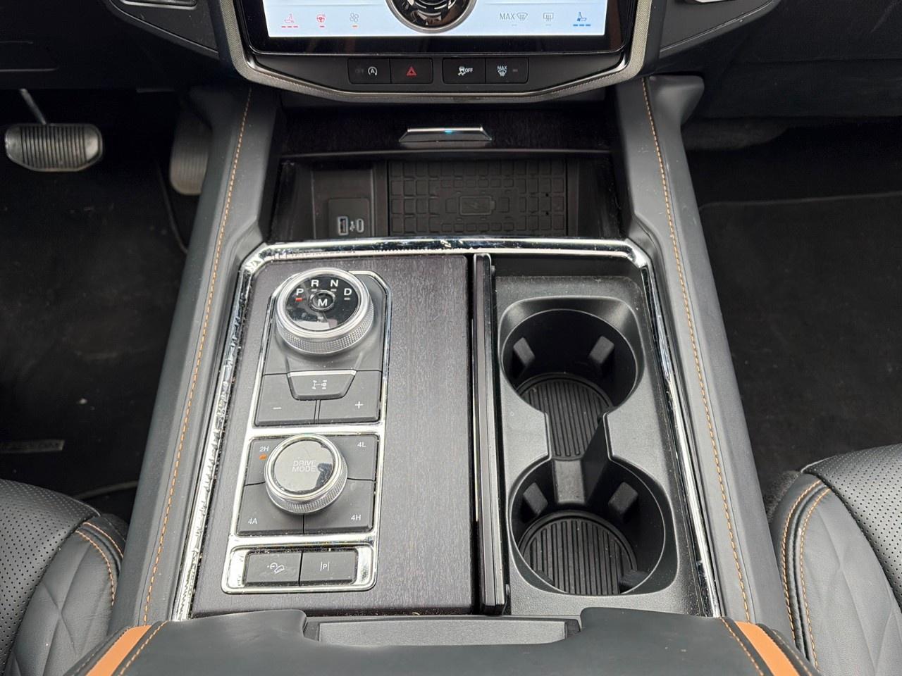 2023 Ford Expedition Platinum Max 4X4 Photo