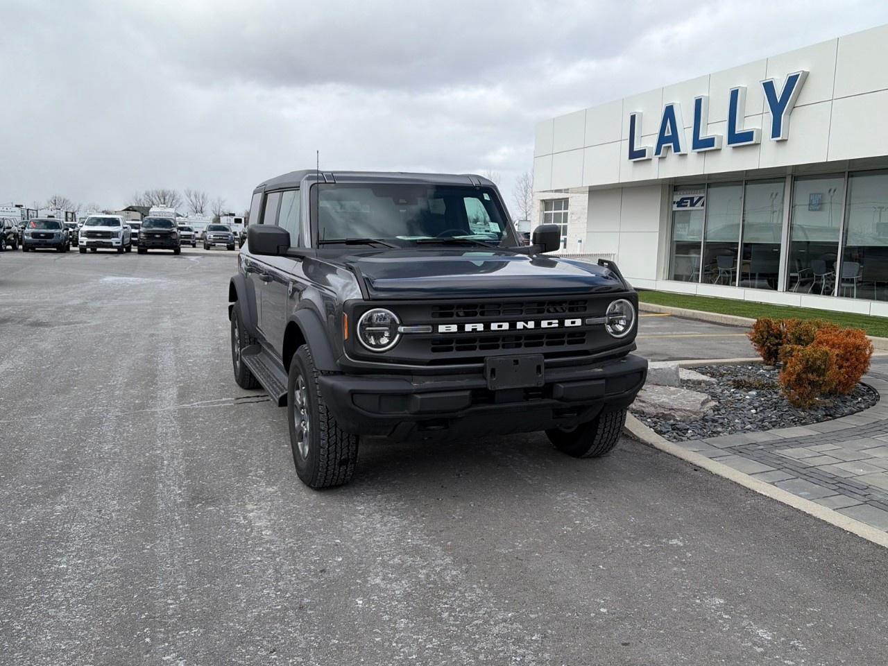 2025 Ford Bronco Big Bend 4 Door 4x4 Photo0
