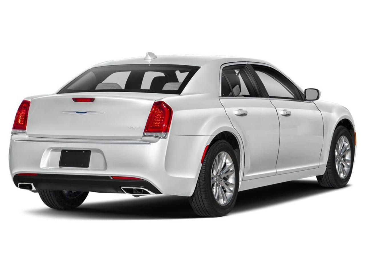 2022 Chrysler 300 S Photo