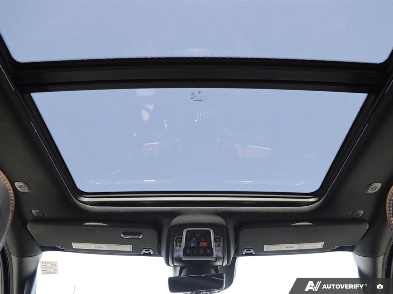 2022 RAM 1500 Limited Longhorn DUAL-PANE SUNROOF | RAMBOX | 19-SPEAKER HARMAN/KAR Photo