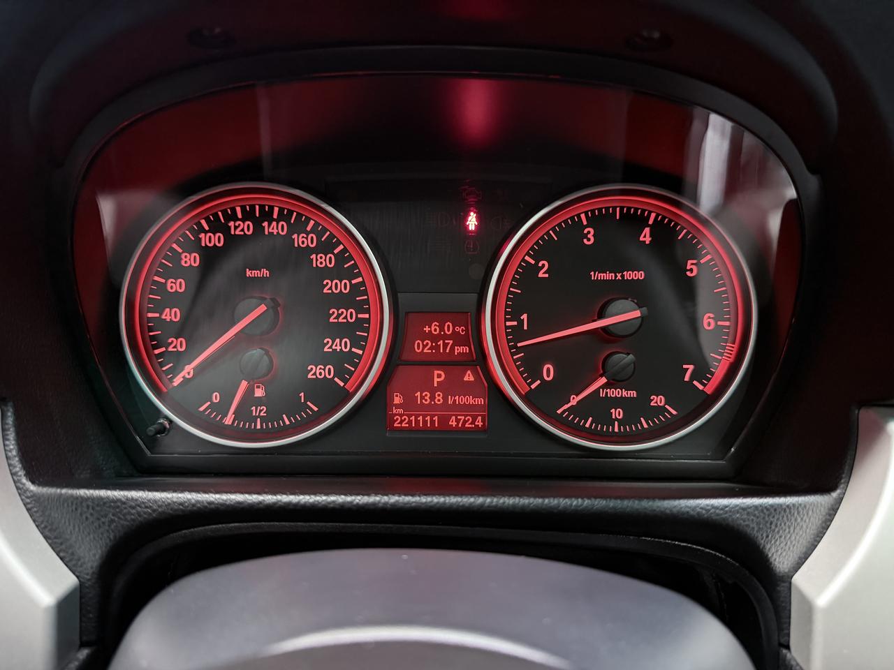 2011 BMW 323i SUNROOF|HEATED SEATS|DUAL CLIMATE|CLEAN CARFAX| Photo