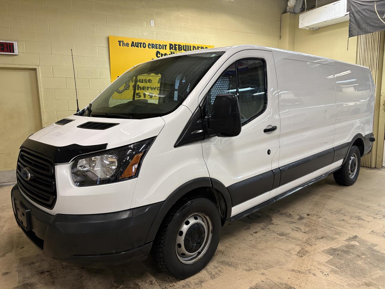 2018 Ford Transit  Photo2