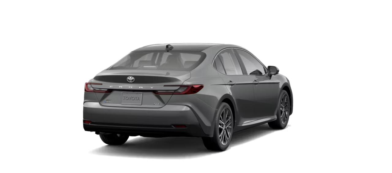 2026 Toyota Camry XLE AWD Photo4