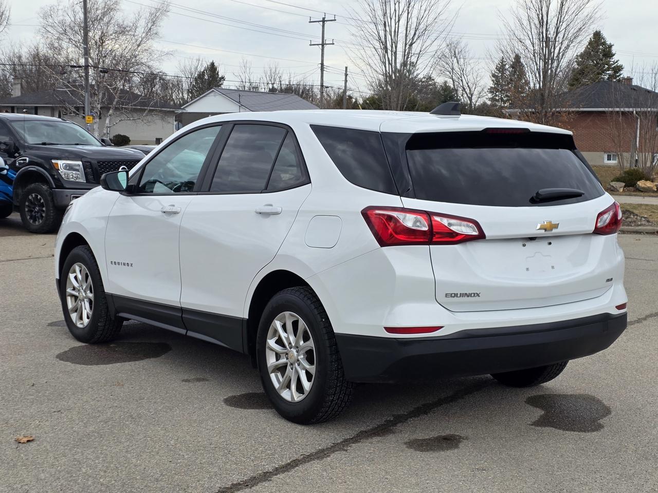 2020 Chevrolet Equinox LS AWD Photo