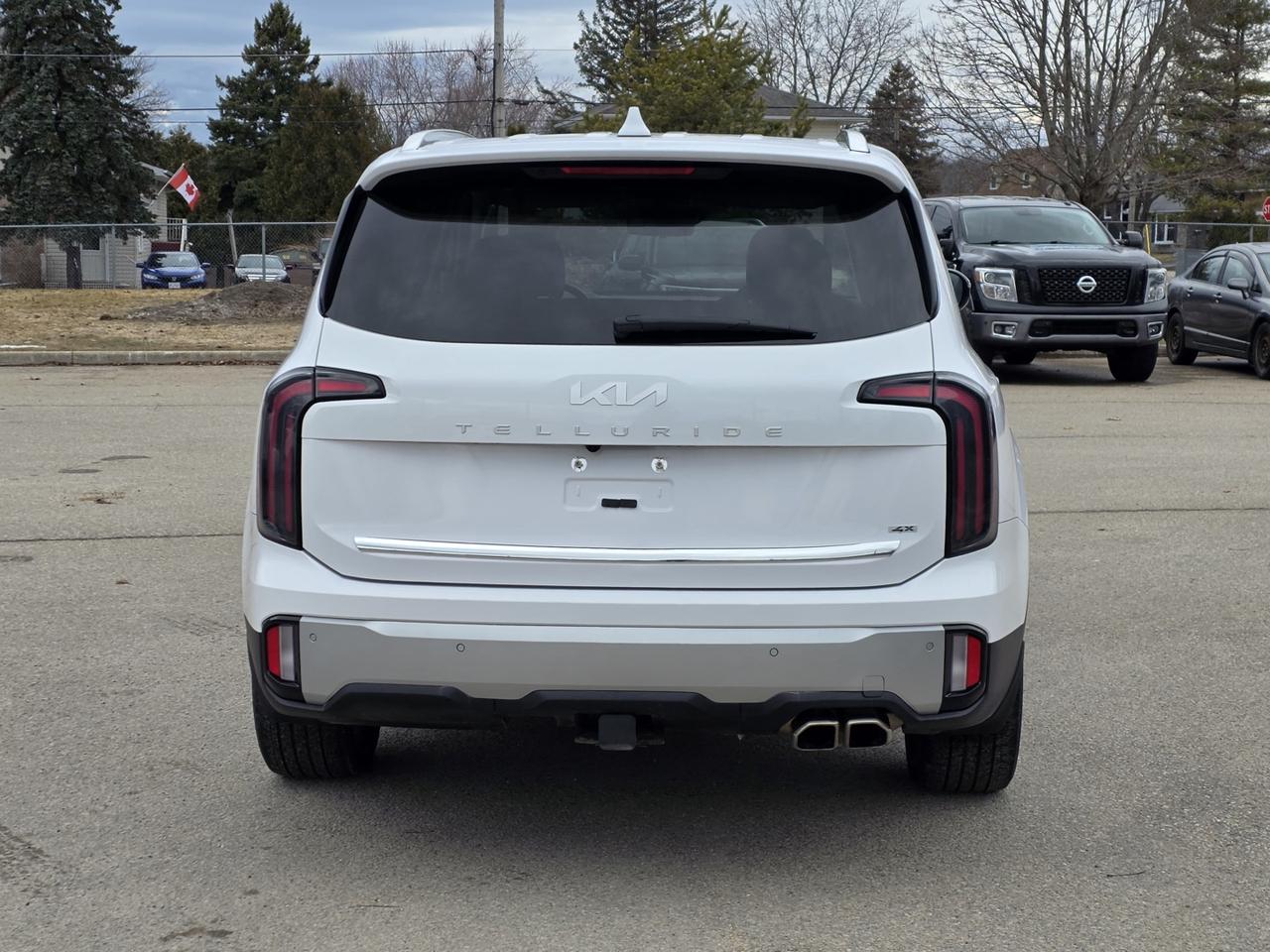 2023 Kia Telluride SX AWD includes snow tires on rims! Photo