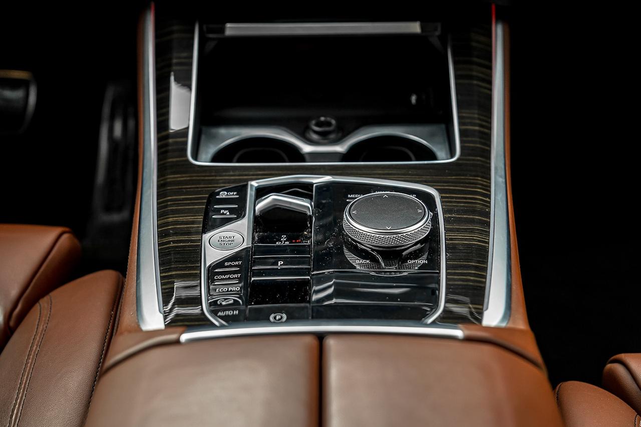 2024 BMW X5 xDrive40i M SPORT|HUD|WOOD TRIM|PANO|NAVI| Photo