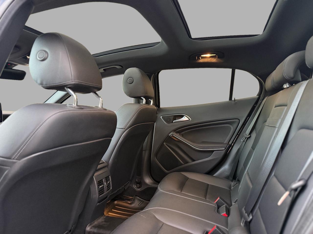 2020 Mercedes-Benz GLA GLA 250 Photo