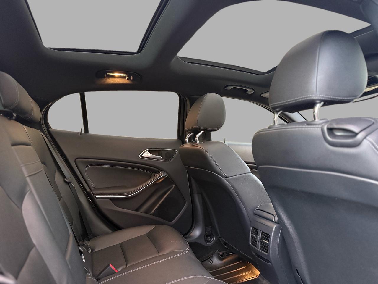 2020 Mercedes-Benz GLA GLA 250 Photo