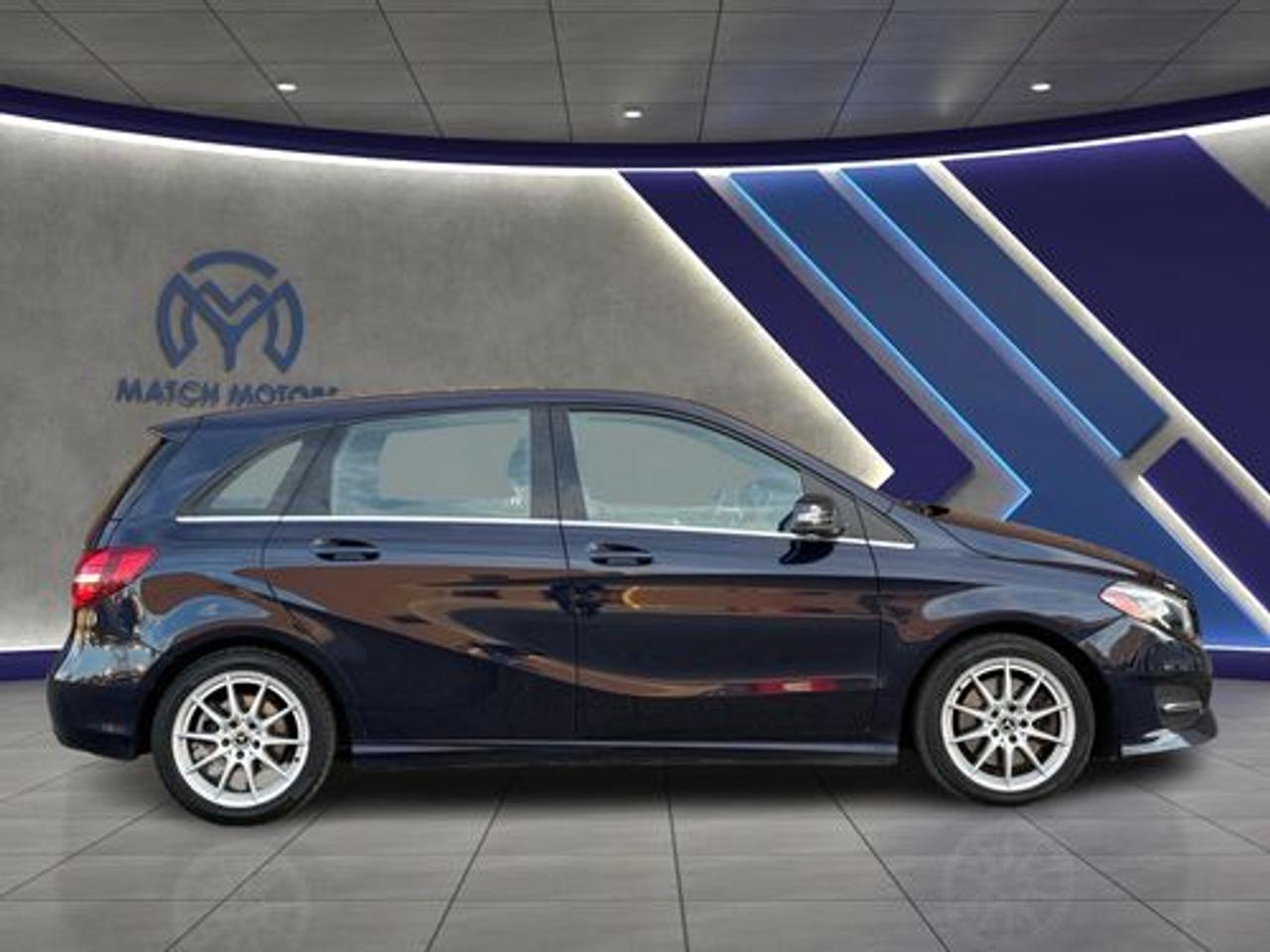 2018 Mercedes-Benz B-Class B 250 Photo