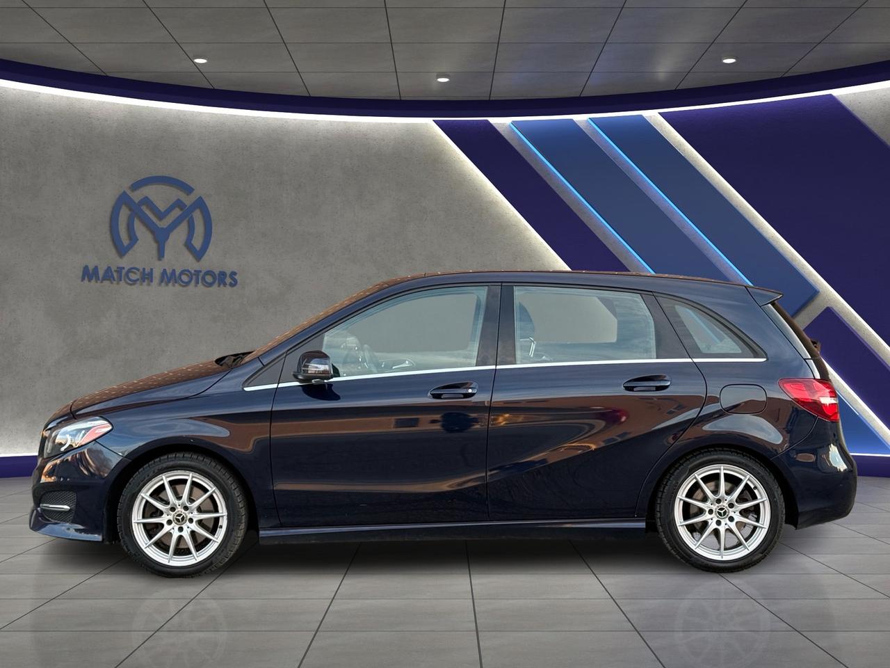 2018 Mercedes-Benz B-Class B 250 Photo