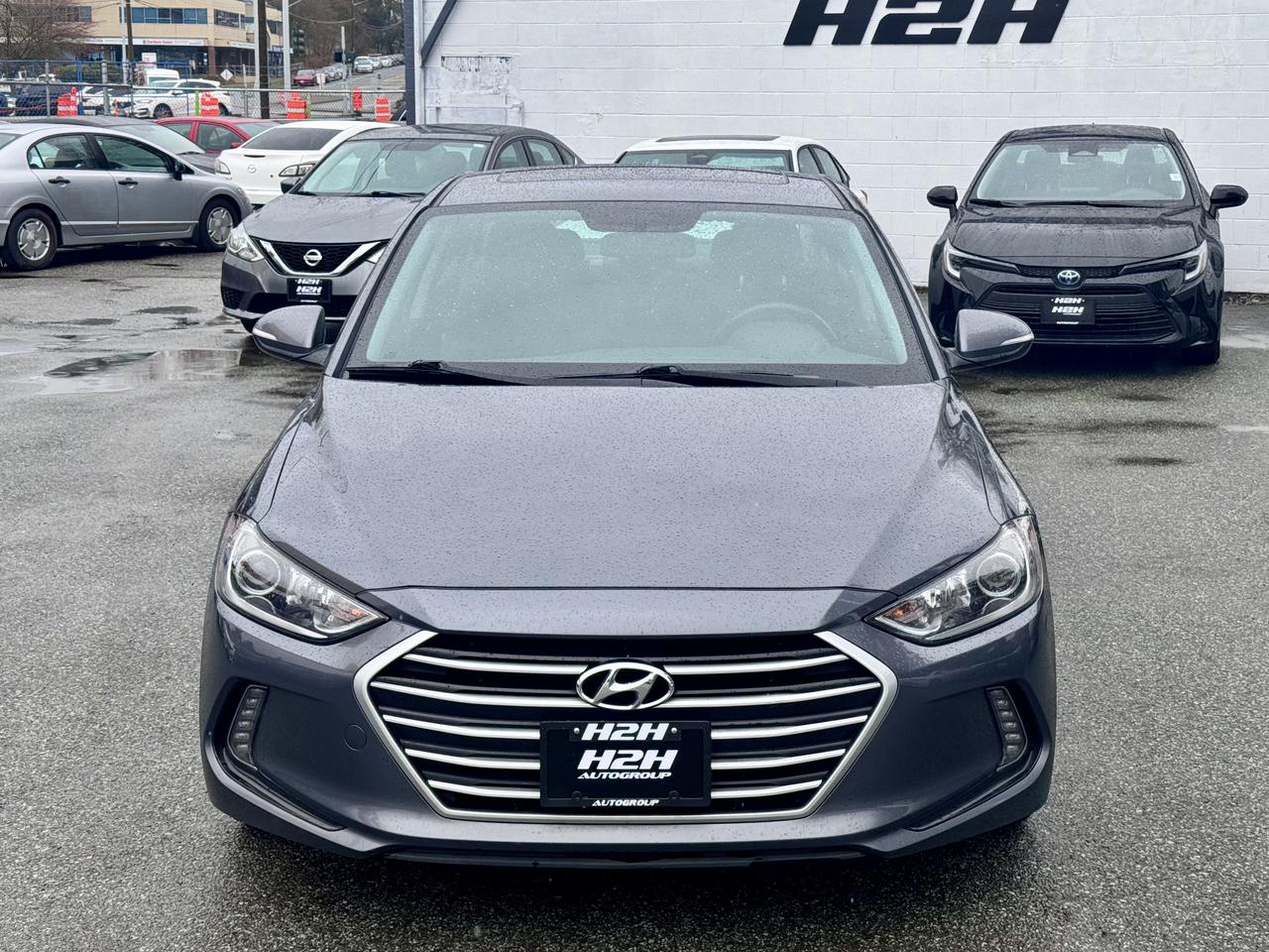 2017 Hyundai Elantra FINANCING AVAILABLE Photo2