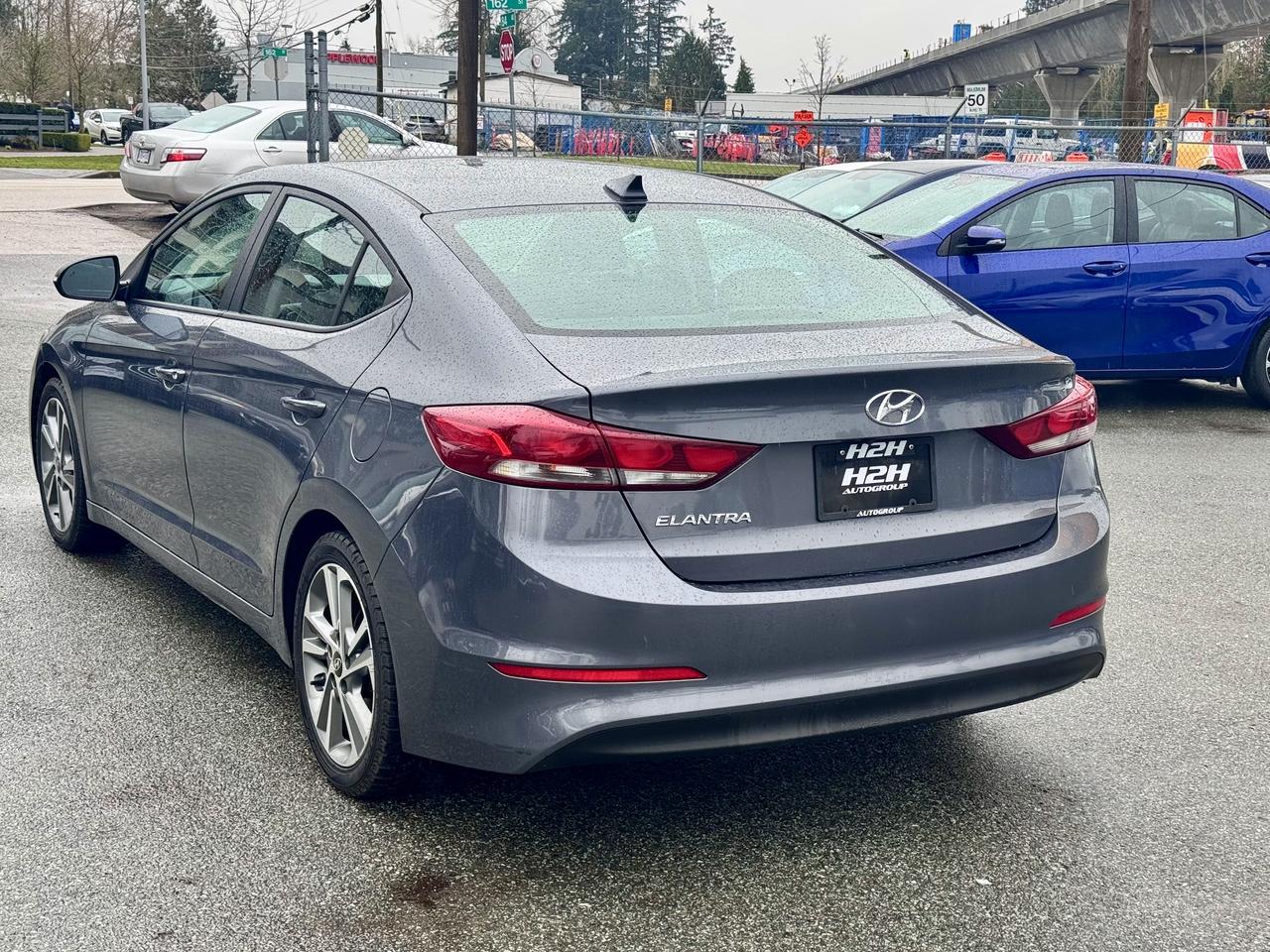 2017 Hyundai Elantra FINANCING AVAILABLE Photo7